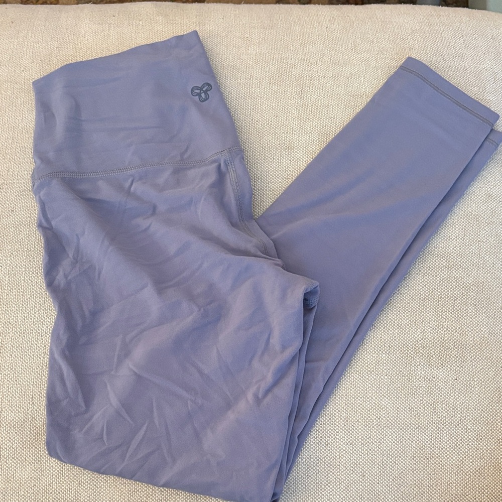 Aritzia TNA butter cheeky High-Rise Leggings - Picture 3 of 4